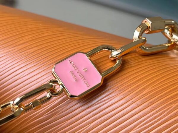 Louis Vuitton Twist MM