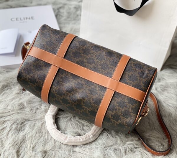 Celine Triomphe