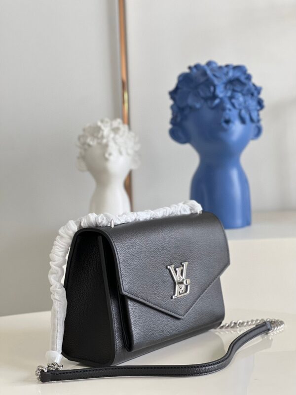 Louis Vuitton Mylockme Chain Bag