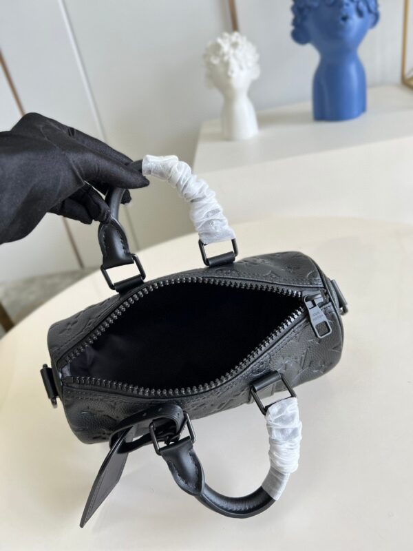 Louis Vuitton Keepall Bandoulière mini