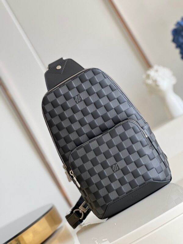 Louis Vuitton Avenue