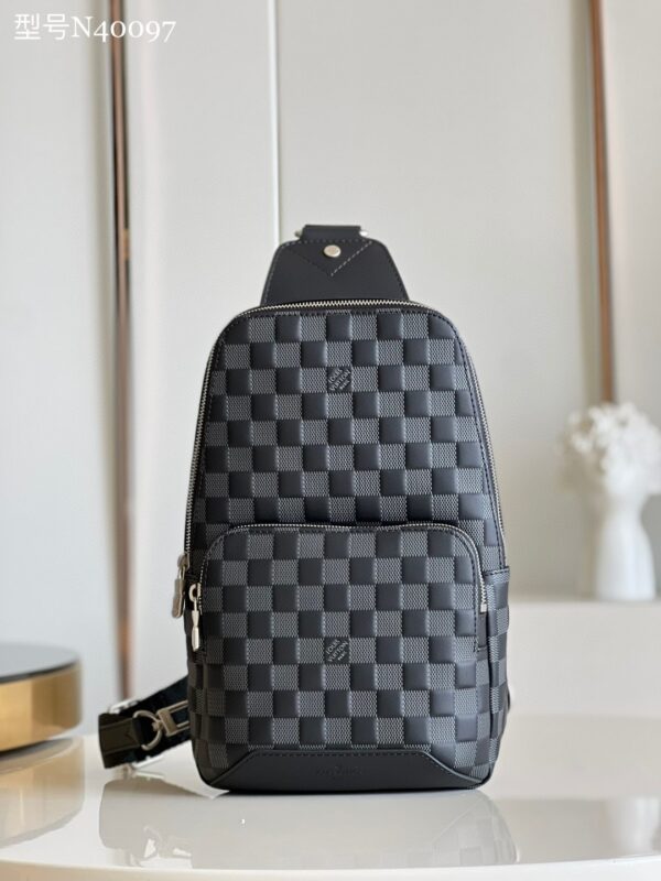 Louis Vuitton Avenue