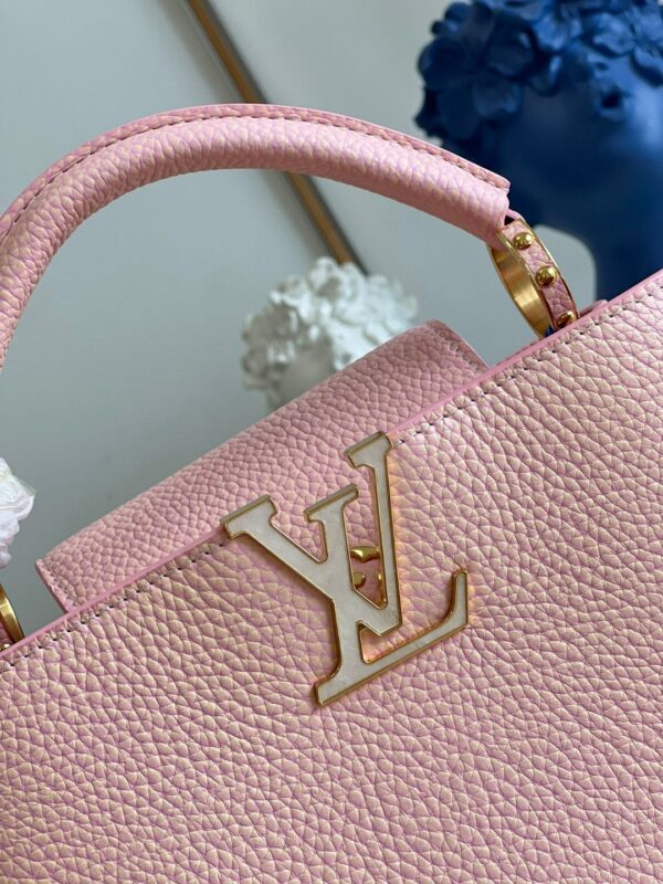 Louis Vuitton Capucines BB