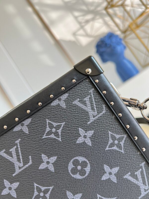 Louis Vuitton Clutch Box