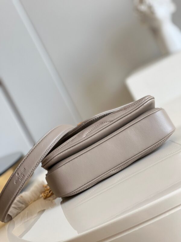 Louis Vuitton New Wave PM