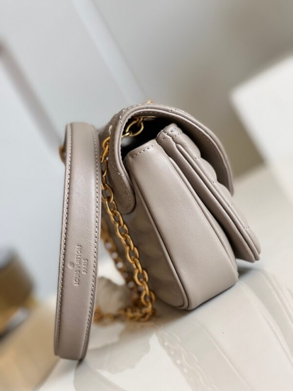 Louis Vuitton New Wave PM