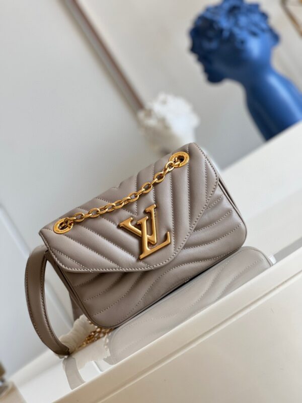Louis Vuitton New Wave PM