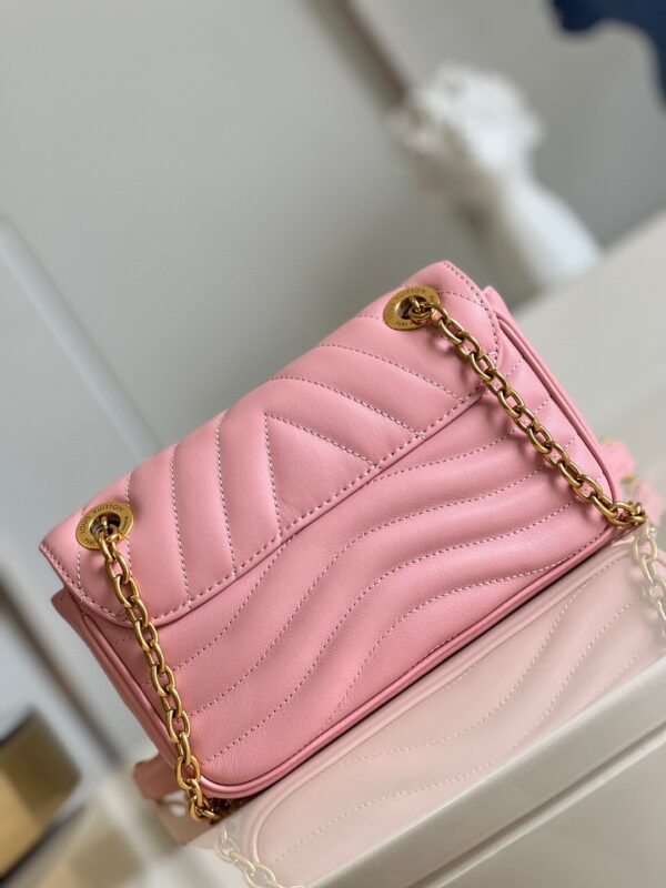 Louis Vuitton New Wave PM