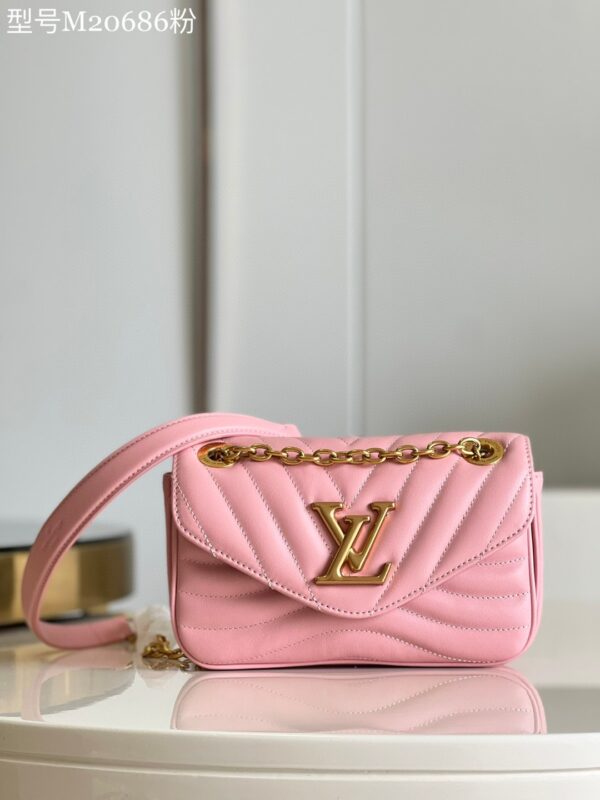 Louis Vuitton New Wave PM