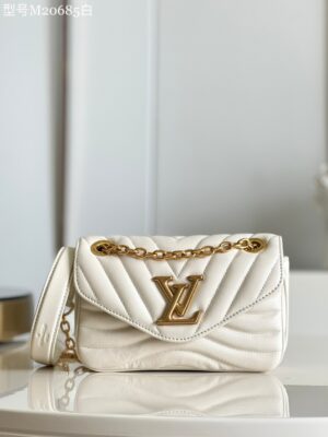 Louis Vuitton New Wave PM
