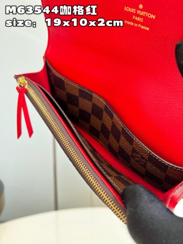 Louis Vuitton Emilie Wallet Purse