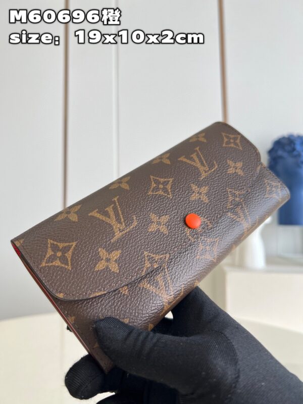 Louis Vuitton Emilie Wallet Purse