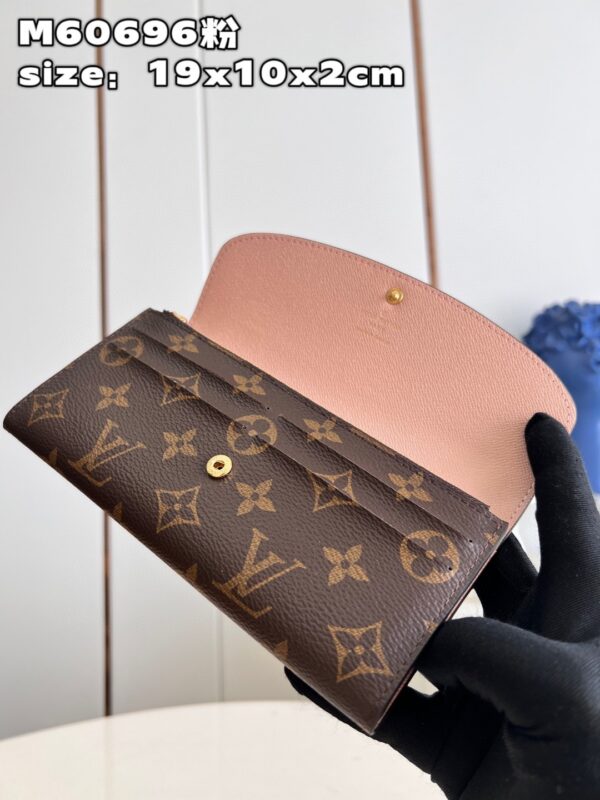 Louis Vuitton Emilie Wallet Purse