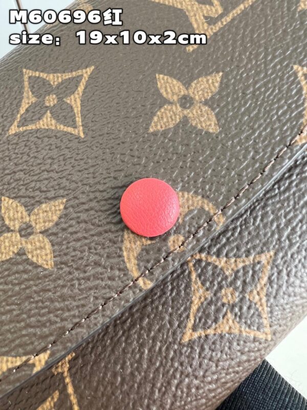 Louis Vuitton Emilie Wallet Purse