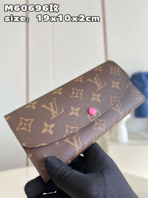 Louis Vuitton Emilie Wallet Purse