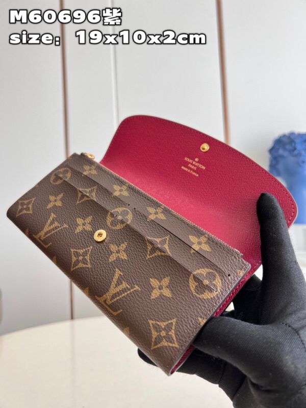 Louis Vuitton Emilie Wallet Purse