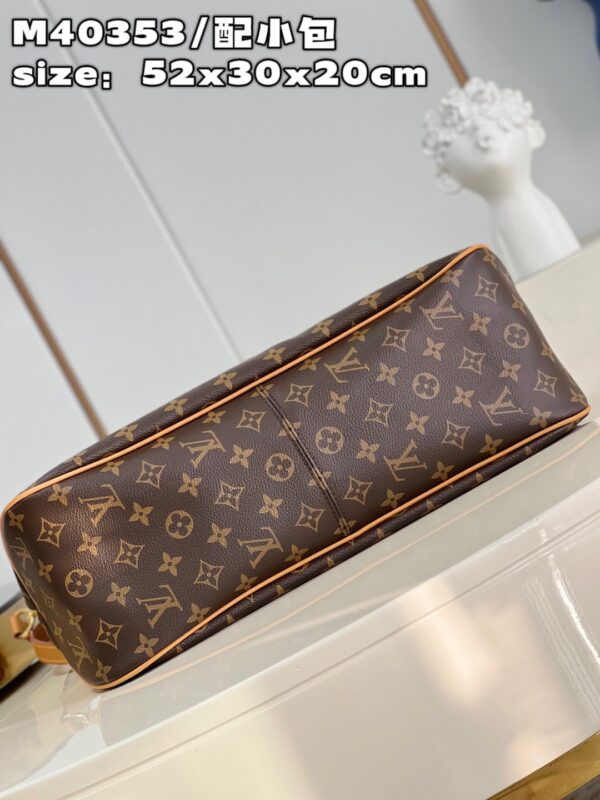 Louis Vuitton Graceful MM Shoulder