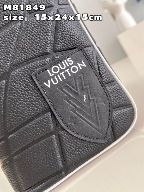 Louis Vuitton Dopp Kit