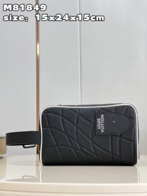 Louis Vuitton Dopp Kit