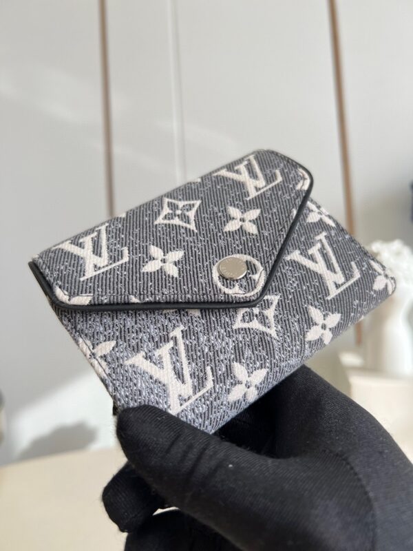 Louis Vuitton Victorine Wallet