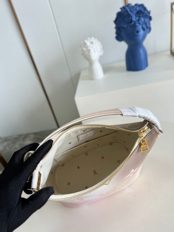 Louis Vuitton Bagatelle BB