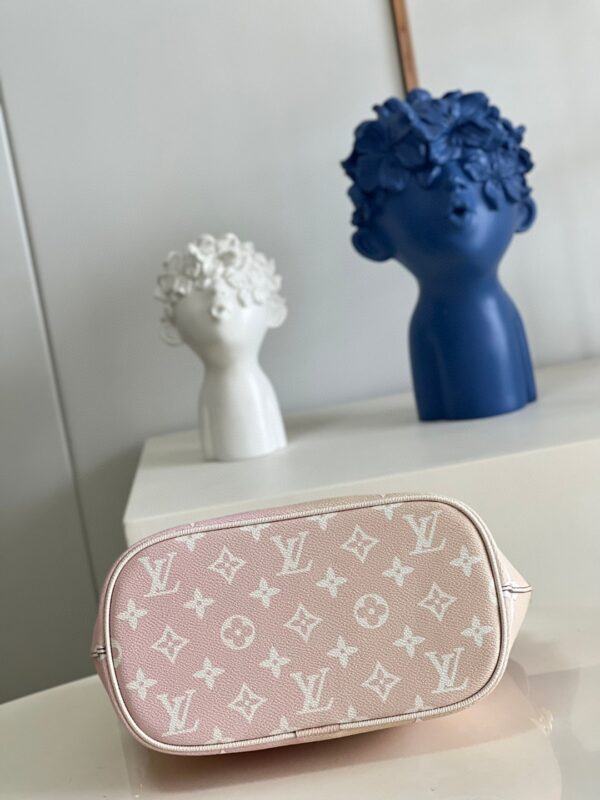 Louis Vuitton Bagatelle BB