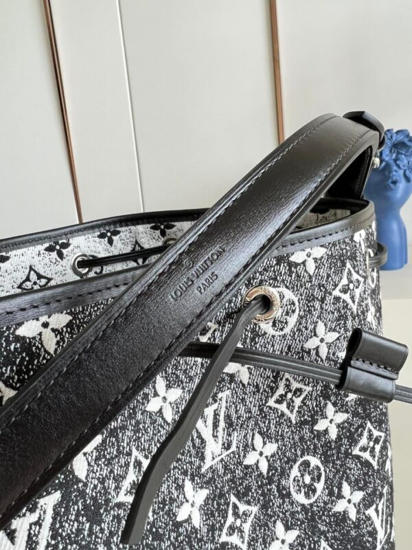 Louis Vuitton Noe Bag