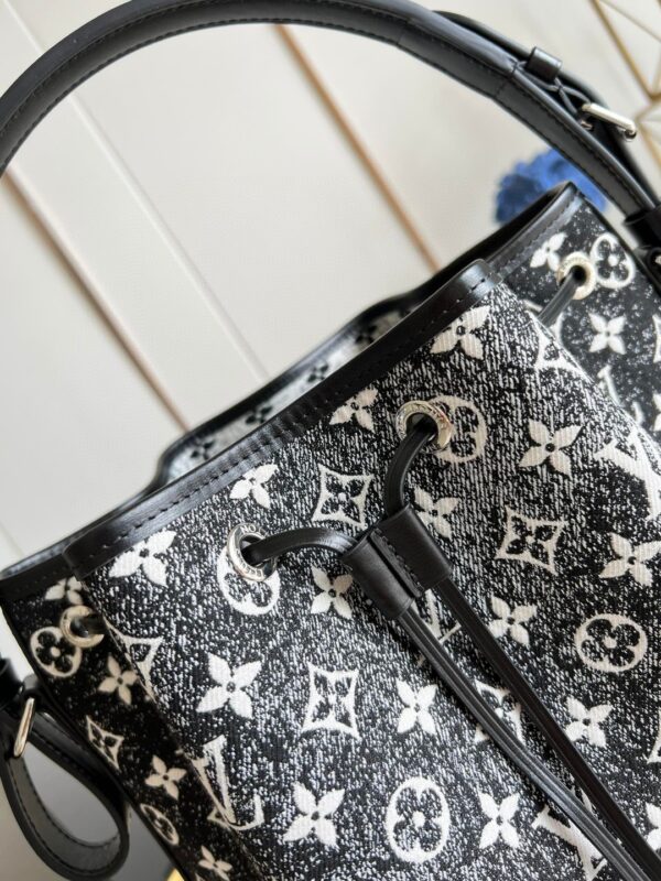 Louis Vuitton Noe Bag