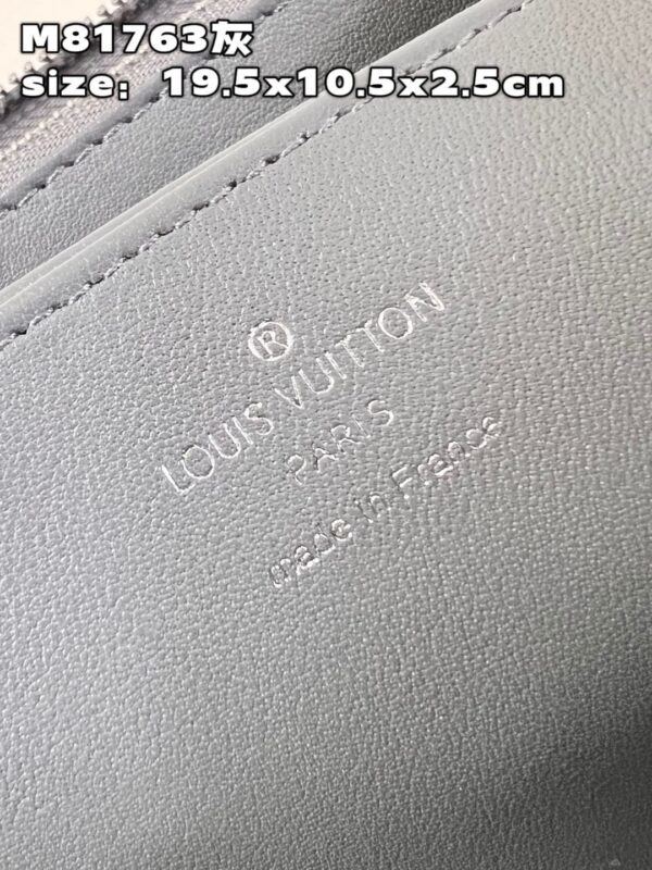 Louis Vuitton Zippy Wallet