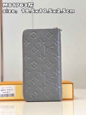 Louis Vuitton Zippy Wallet