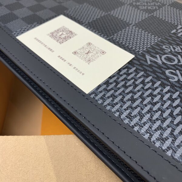 LOUIS VUITTON Long Wallet