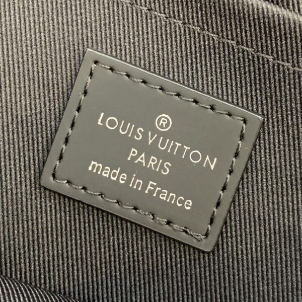 Louis Vuitton DISCOVERY POCHETTE