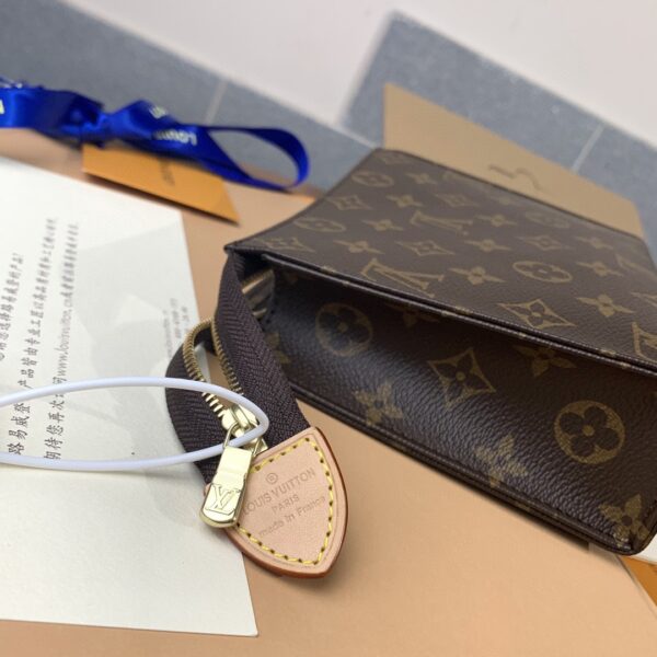 Louis Vuitton Toiletry pouch