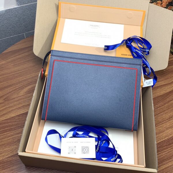Louis Vuitton Pochette Voyage MM