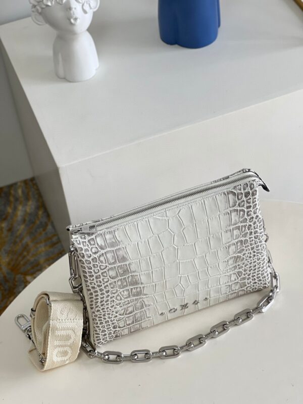 Louis Vuitton Coussin PM