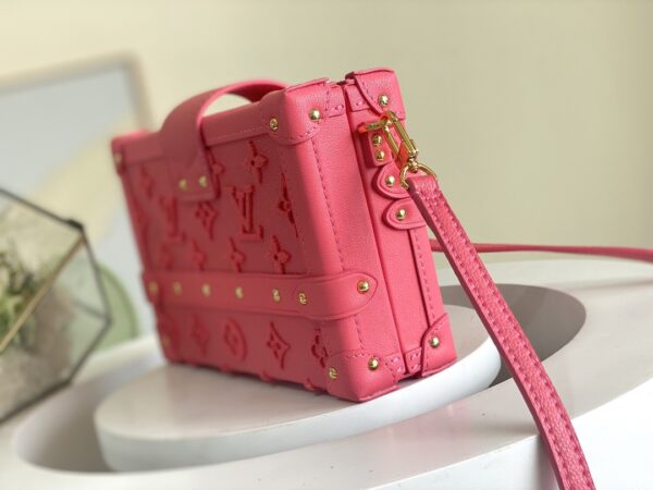 Louis Vuitton Petite Malle