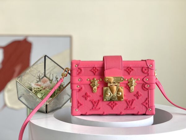 Louis Vuitton Petite Malle
