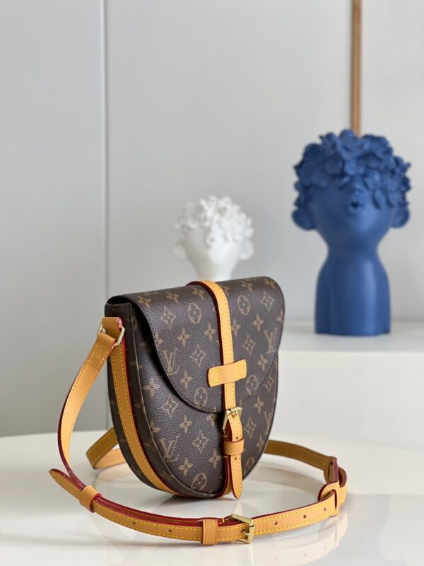 Louis Vuitton Monogram Chantilly