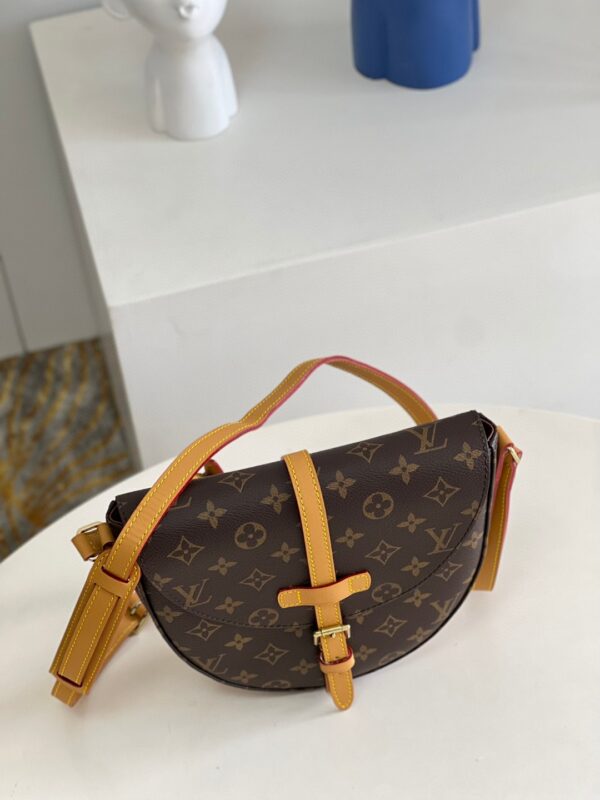 Louis Vuitton Monogram Chantilly