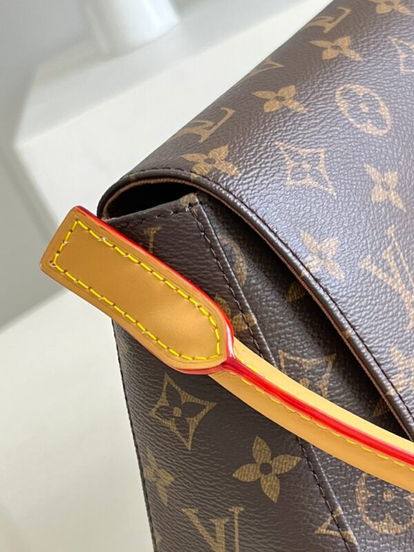 Louis Vuitton Mini looping