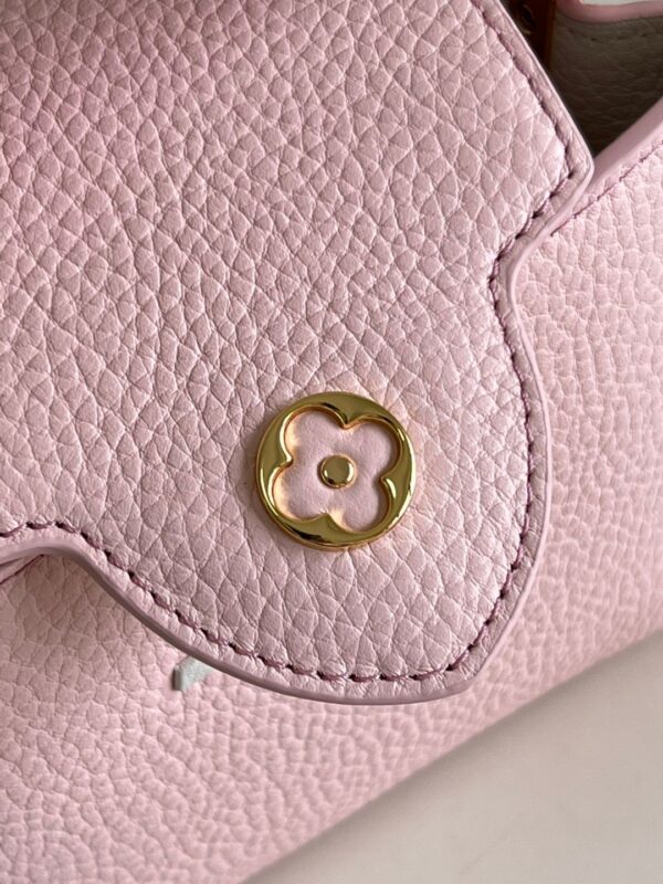 Louis Vuitton Capucines Mini