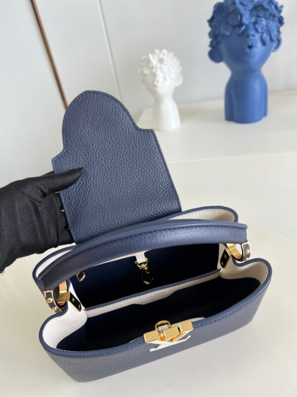 Louis Vuitton Capucines BB