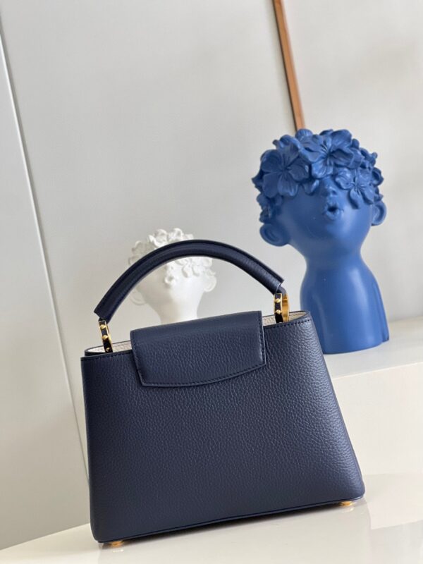 Louis Vuitton Capucines BB