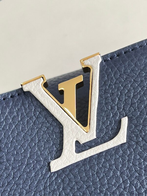 Louis Vuitton Capucines BB