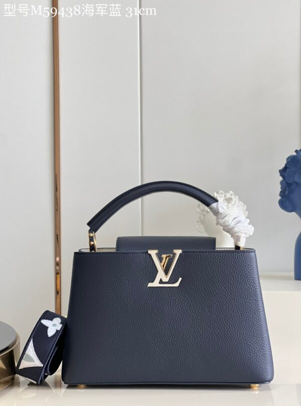 Louis Vuitton Capucines MM