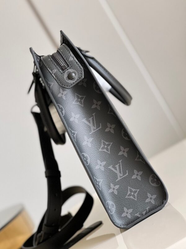 Louis Vuitton Sac Plat Horizontal Zippe