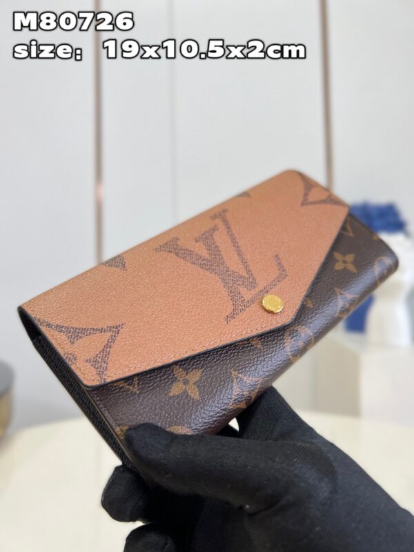 Louis Vuitton Sarah