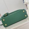 Louis Vuitton Capucines MM