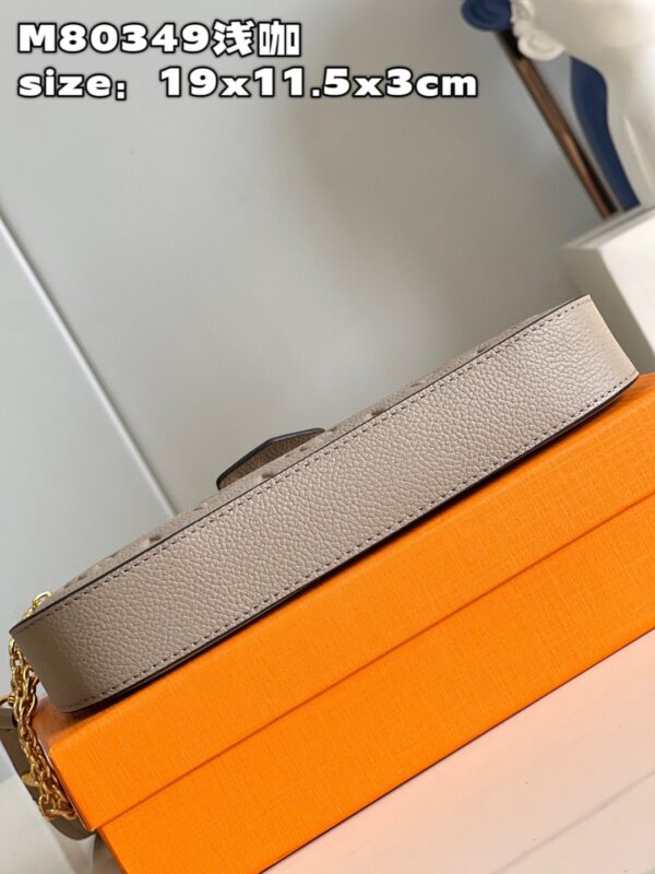 Louis Vuitton Easy Pouch On Strap