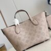 Louis Vuitton Blossom PM